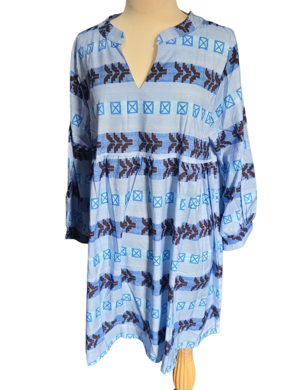Light Blue Geometric Tiered Long Sleeve Dress. Size 2XL
